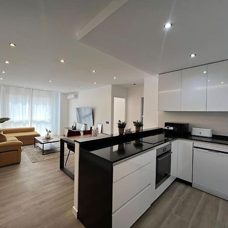 Carrera II & Old Town By Ele Apartments มาลากา ภายนอก รูปภาพ