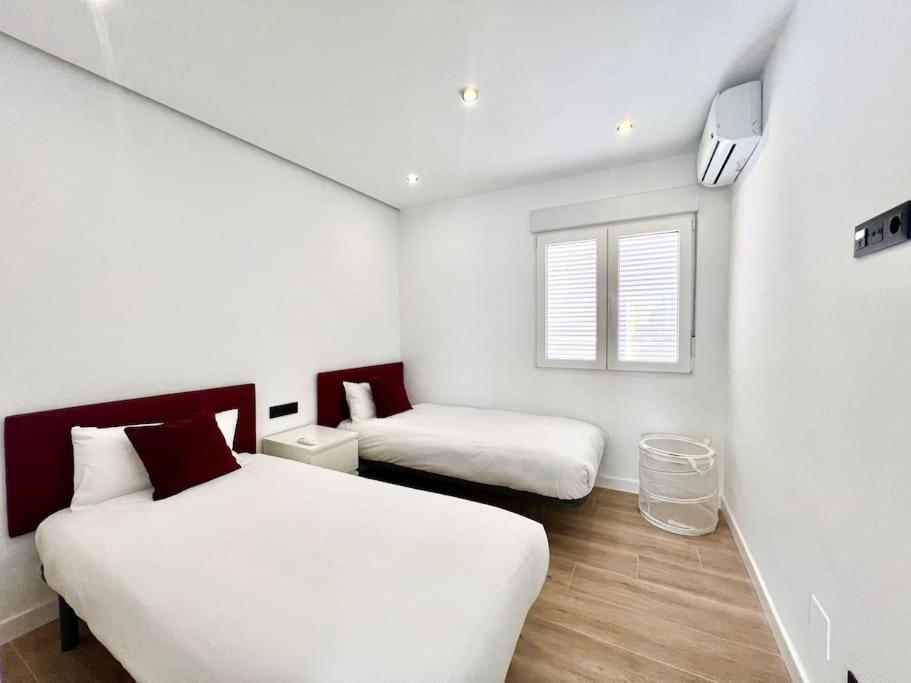 Carrera II & Old Town By Ele Apartments มาลากา ภายนอก รูปภาพ