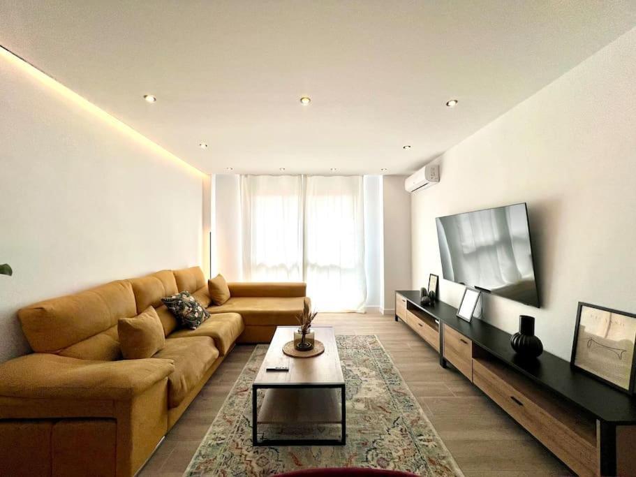 Carrera II & Old Town By Ele Apartments มาลากา ภายนอก รูปภาพ